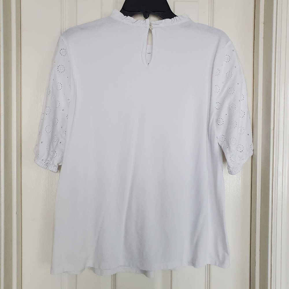 Cottagecore Eyelet Puff Sleeve Top White Ruffle Neck Medium Feminine Casual - Picture 5 of 5